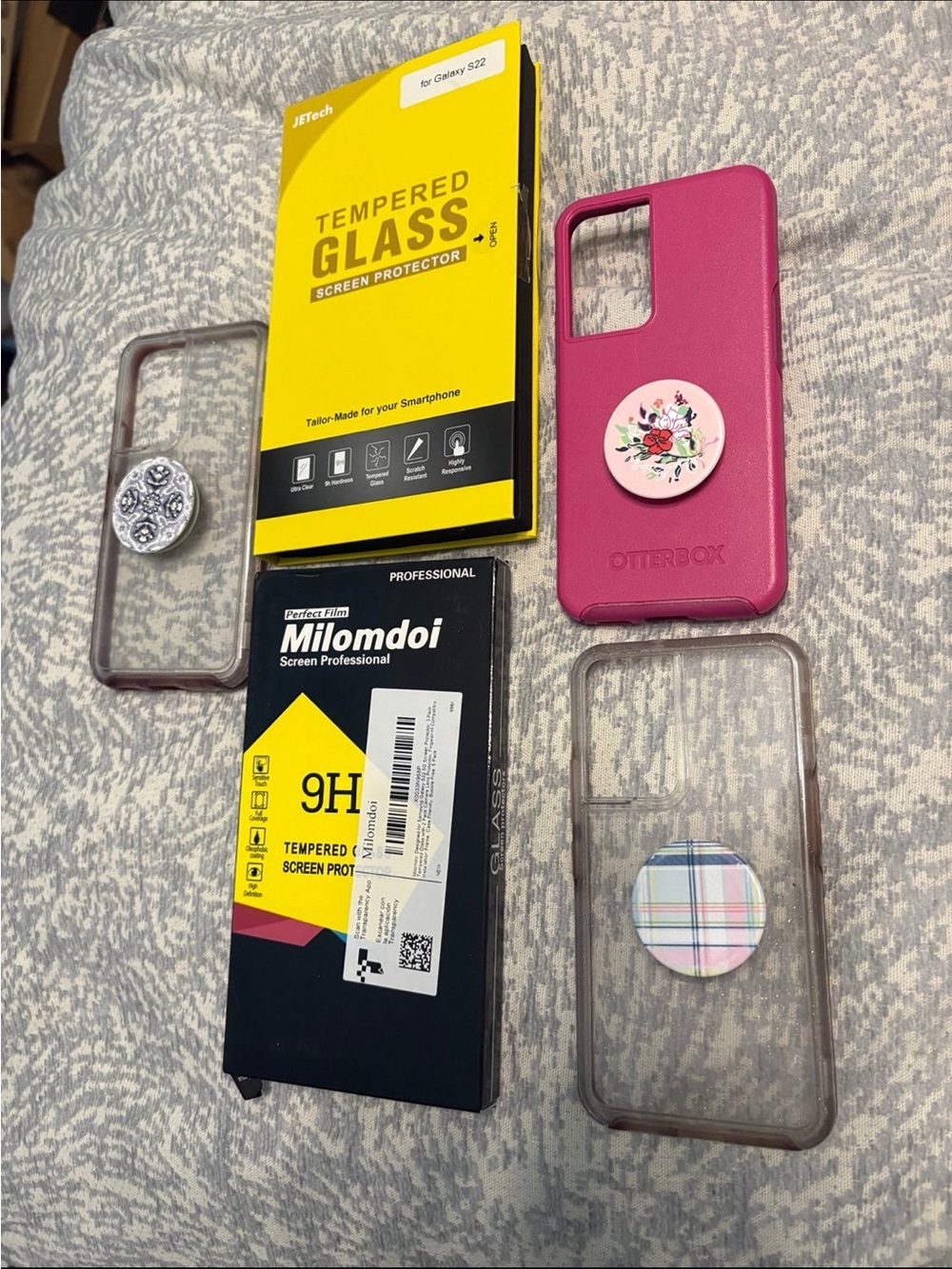 3 Samsung Galaxy S22 otter box Cases + Vera Bradley pop sockets + screen protect